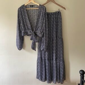 VICI Navy and White Two-Piece Set Size M